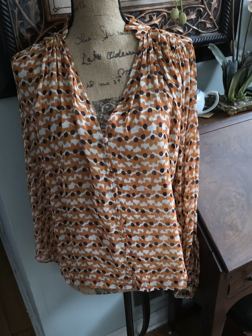 Anthropologie Rust and White Geo Dot V-Neck Blouse
